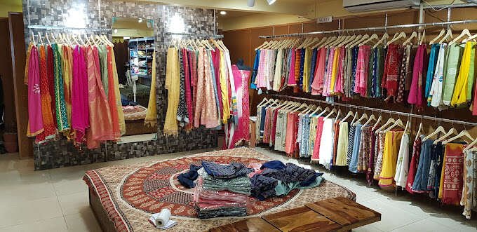 Jaipur Hutz Exclusive Bandhani